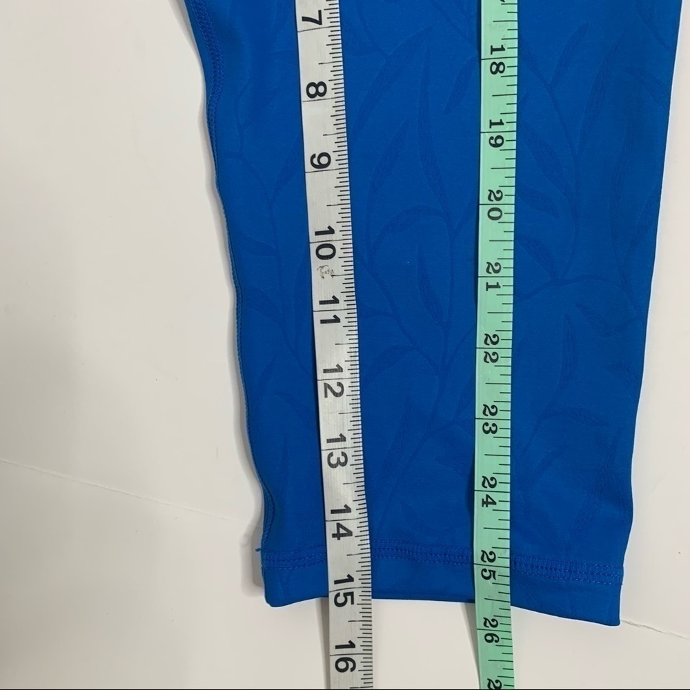 Zyia Royal Blue Willow Light N Tight Hi-Rise Crop Legging - Picture 13 of 14